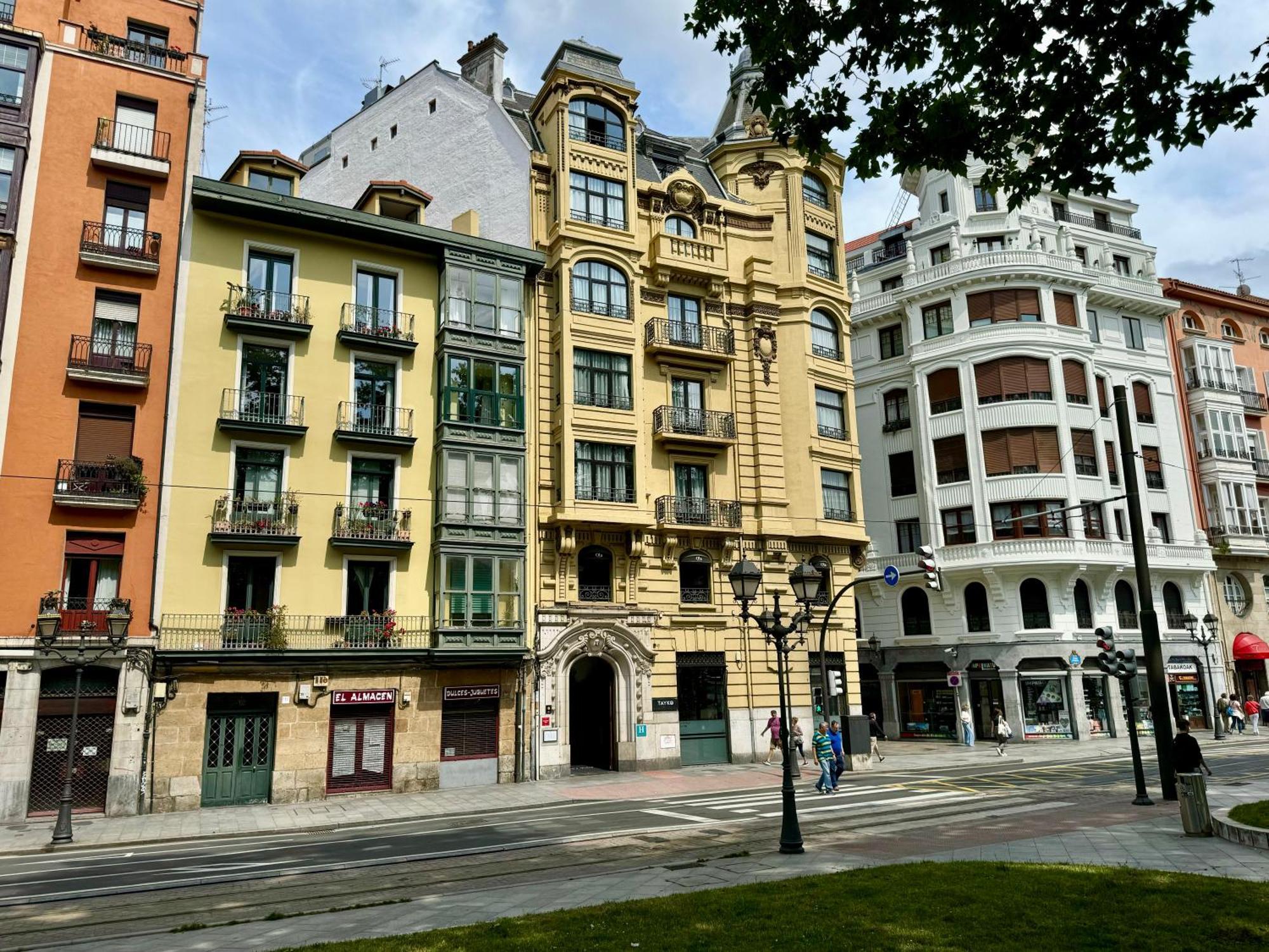 Ribera - Rooms - Old Town - A/C - From 1880 ビルバオ エクステリア 写真